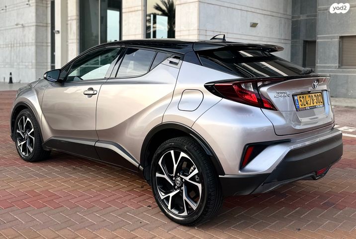 טויוטה C-HR