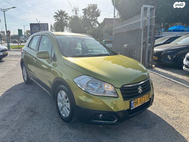 סוזוקי קרוסאובר