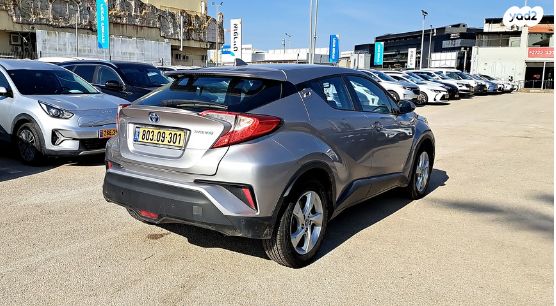 טויוטה C-HR