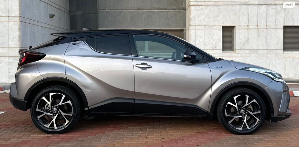 טויוטה C-HR