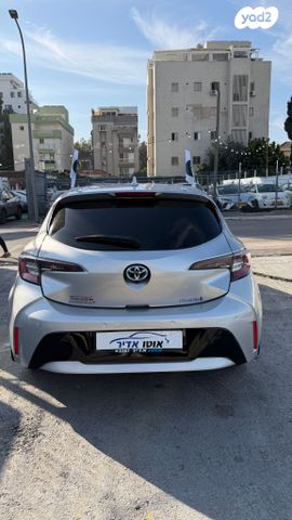 טויוטה קורולה