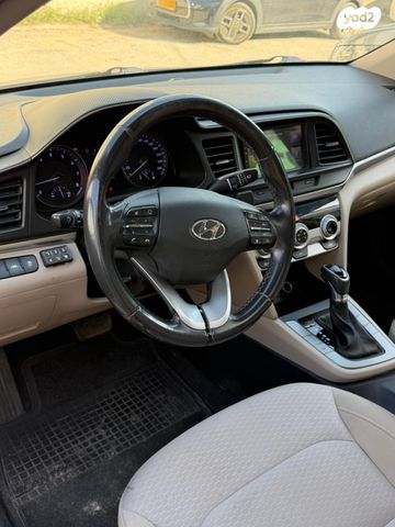 יונדאי אלנטרה