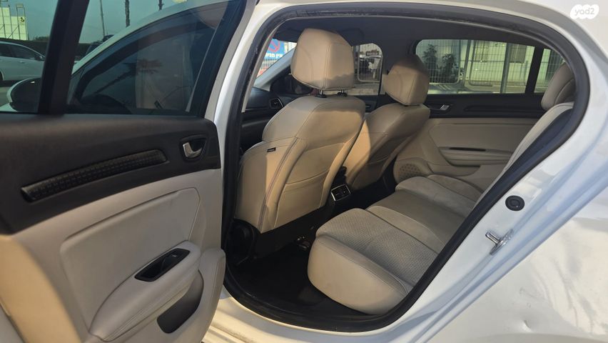 מודעת רכב רנו מגאן