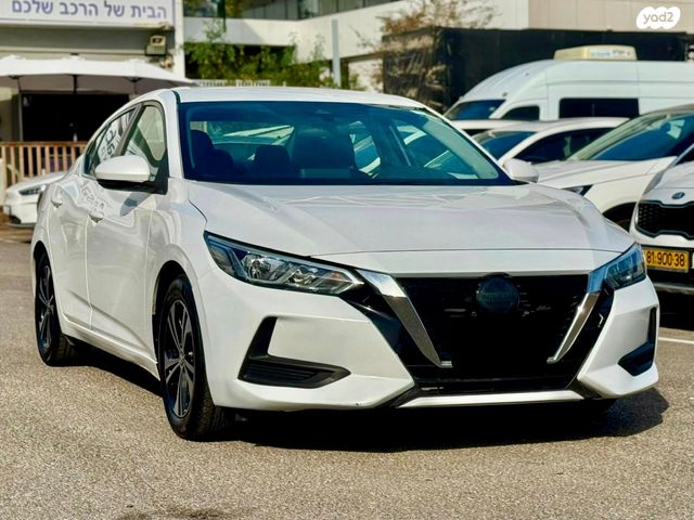 ניסאן סנטרה