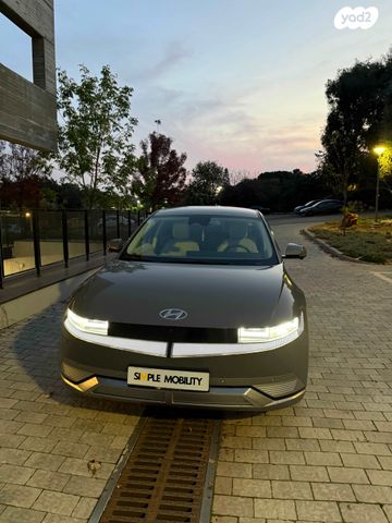 יונדאי איוניק 5