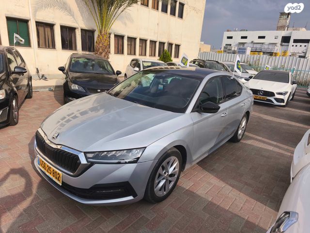 סקודה אוקטביה 