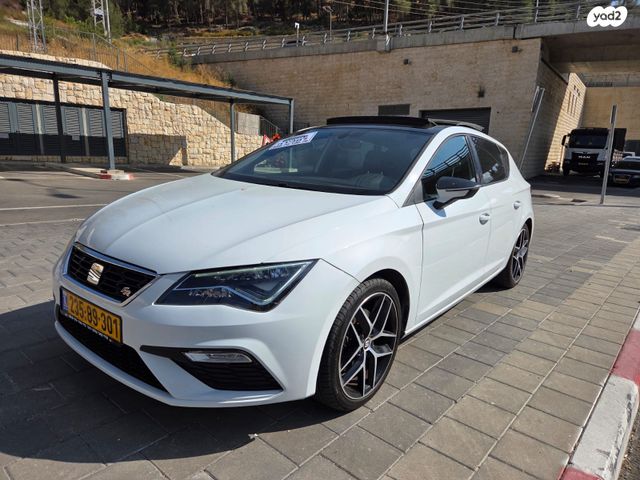 מודעת רכב סיאט לאון