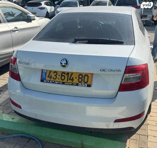 סקודה אוקטביה