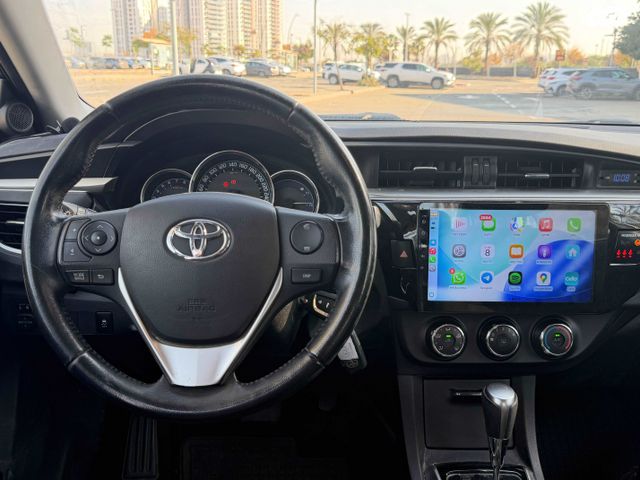 טויוטה קורולה