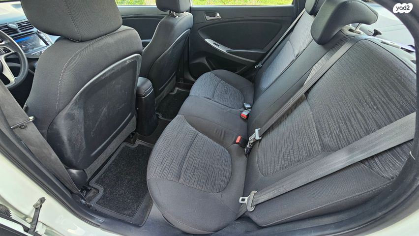 יונדאי אקסנט i25