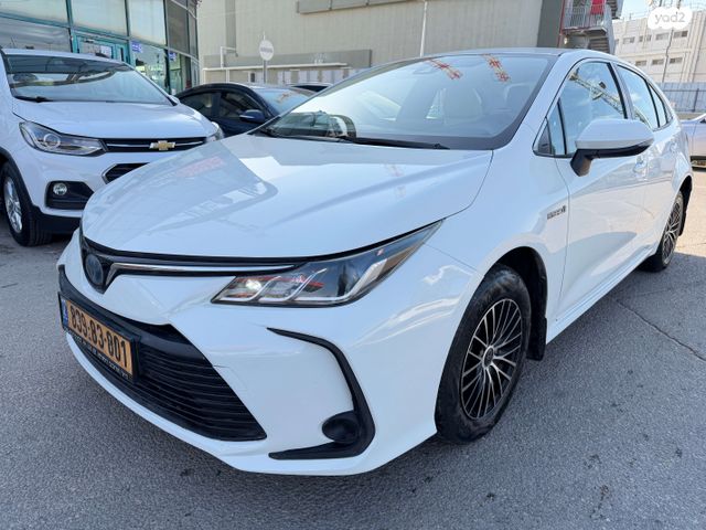 מודעת רכב טויוטה קורולה