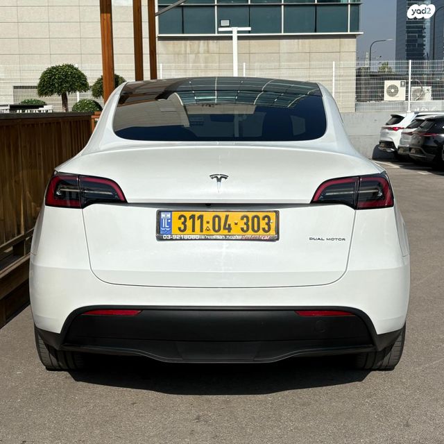 טסלה מודל Y