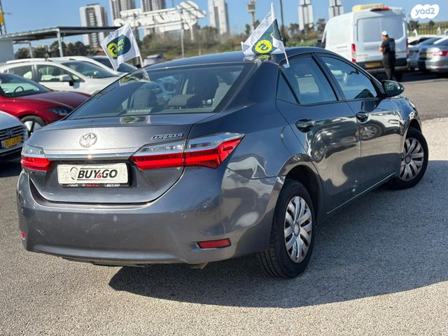 טויוטה קורולה