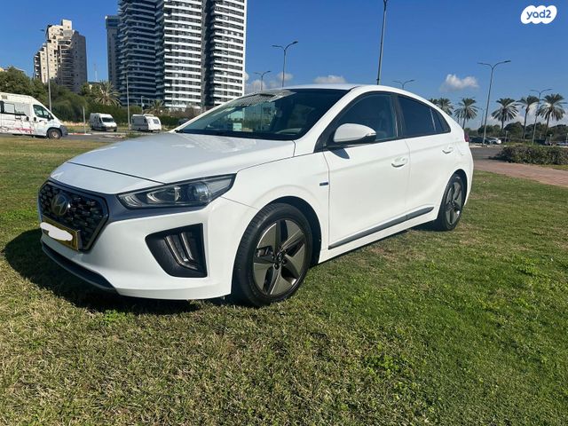 יונדאי איוניק