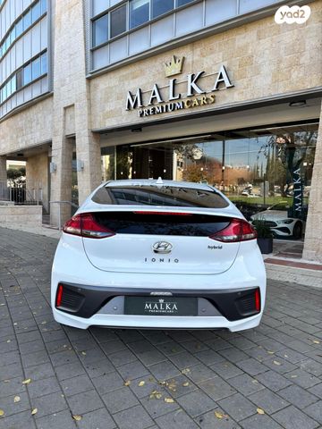 יונדאי איוניק