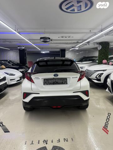 טויוטה C-HR