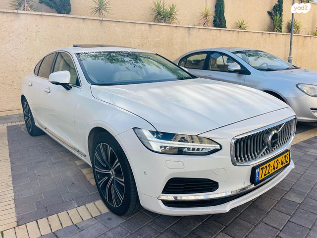 וולוו S90