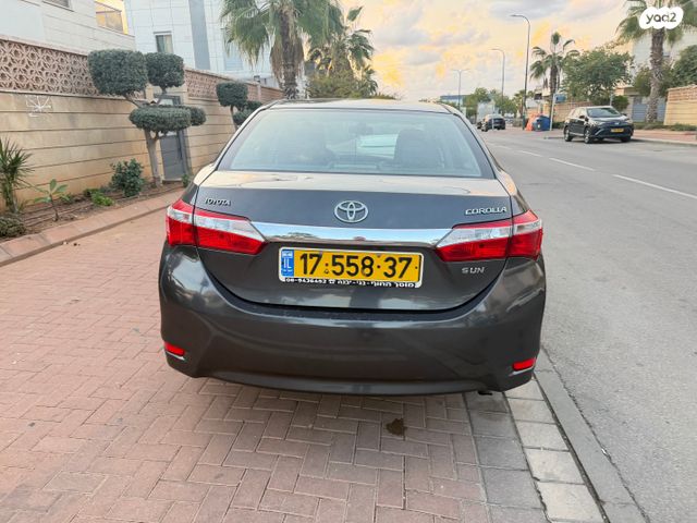 טויוטה קורולה