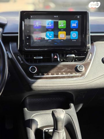 טויוטה קורולה