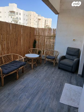 דירה, קטיף 20, נתיבות מערב, נתיבות