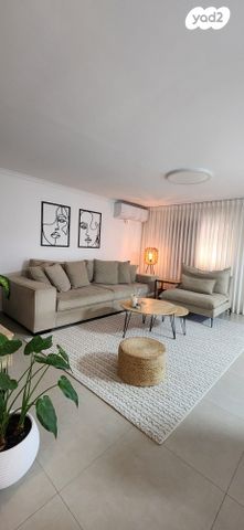 דו משפחתי, אדווה 3, גבים, ערד