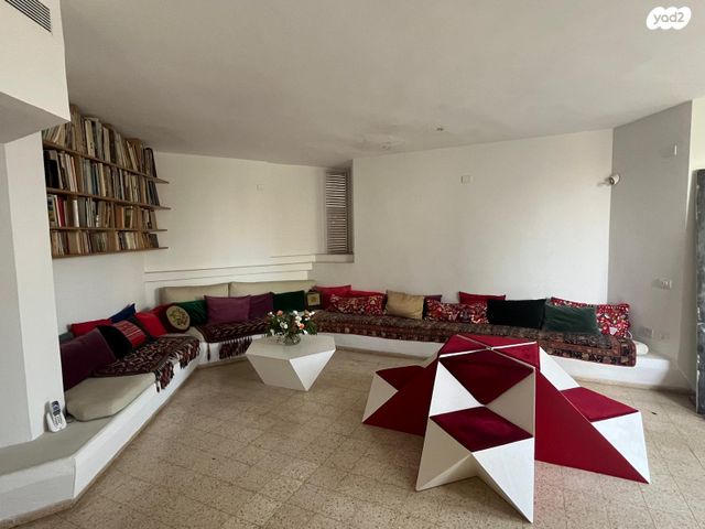 דירה, צל הגבעה 18, יד לבנים, רמת גן