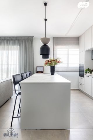 דירה, קרל פופר 9, קרית המדע, נתניה