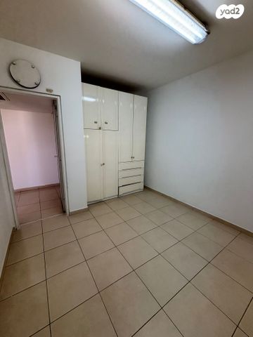 דירה, עין שמש 1, גבעת סביון, גני תקווה