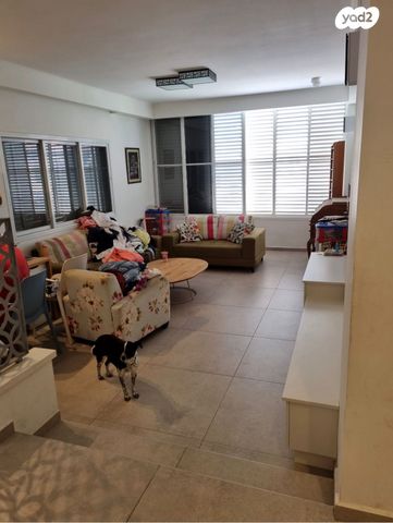 דירה, ביאליק 9, מרכז מזרחי, נס ציונה