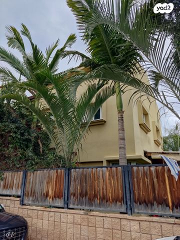 בית פרטי/ קוטג', מצדה 12, נאות המכבים, גן יבנה