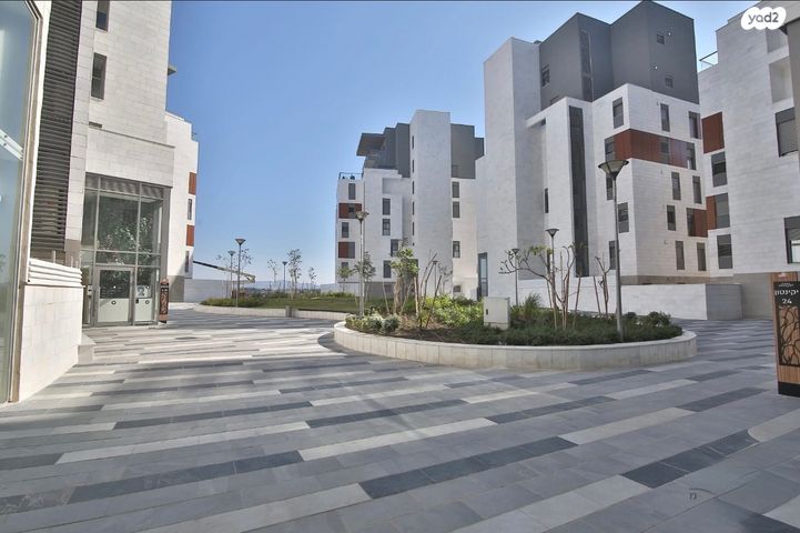 דירה, יקינטון 24, גבעת הרקפות, קרית ביאליק