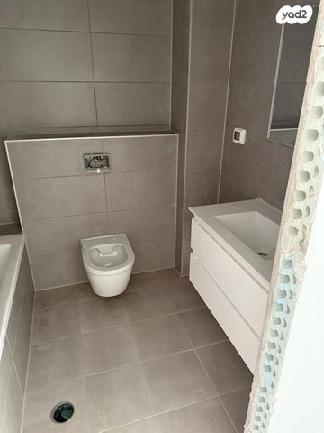 דירה, הר מירון 4, נווה ישראל, הרצליה