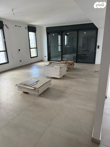 דירה, הר מירון 4, נווה ישראל, הרצליה