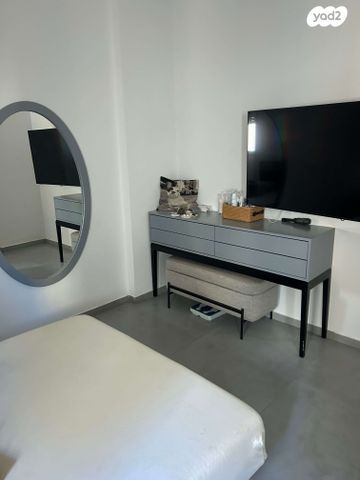 דירה, ישראל זנגוויל 33, צפון מזרח מרכז העיר, נתניה