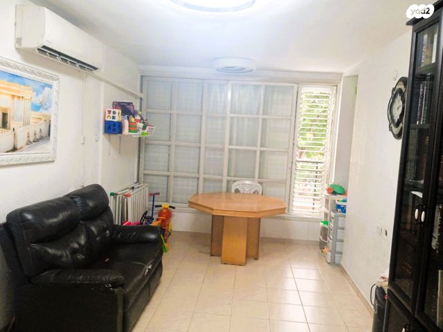 שדרות יוספטל 87