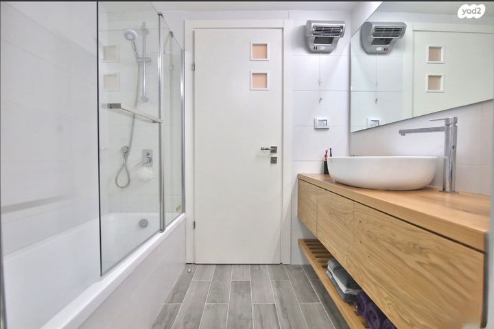 דירה, יקינטון 24, גבעת הרקפות, קרית ביאליק