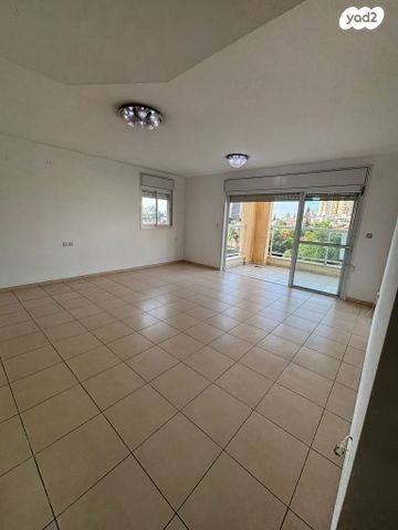 דירה, עין שמש 1, גבעת סביון, גני תקווה