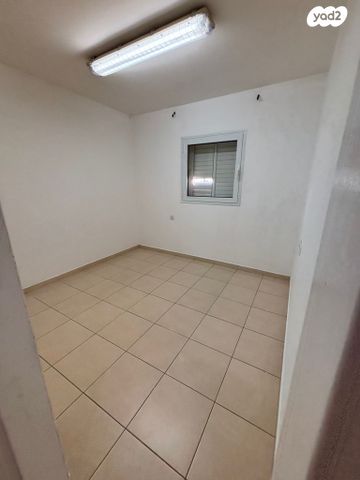 דירה, עין שמש 1, גבעת סביון, גני תקווה