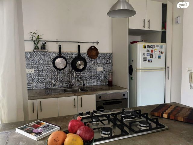 דירה, עובדיה מברטנורה 10, הצפון הישן - צפון, תל אביב יפו