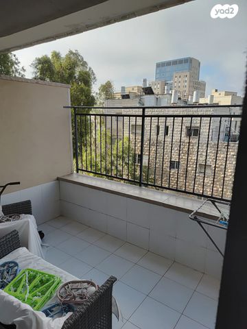 דירה, קאסוטו 5, בית וגן, ירושלים