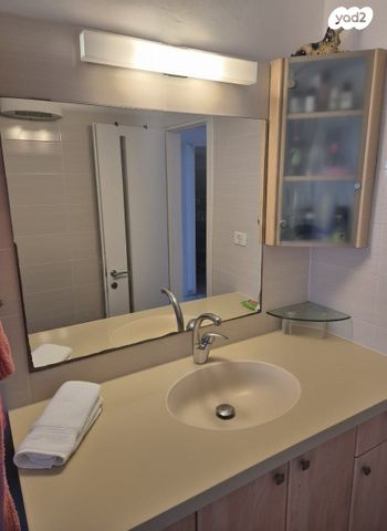 דירה, אמיר בנימיני 6, עין גנים, פתח תקווה