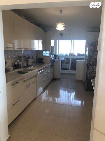 דירה, ראש פינה 16, רובע ט', אשדוד