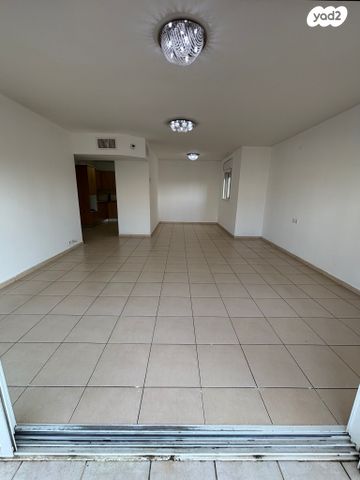 דירה, עין שמש 1, גבעת סביון, גני תקווה