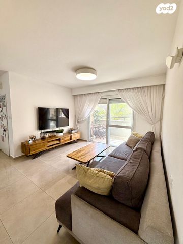 דירה, עמק החולה 62, הנחלים, מודיעין מכבים רעות