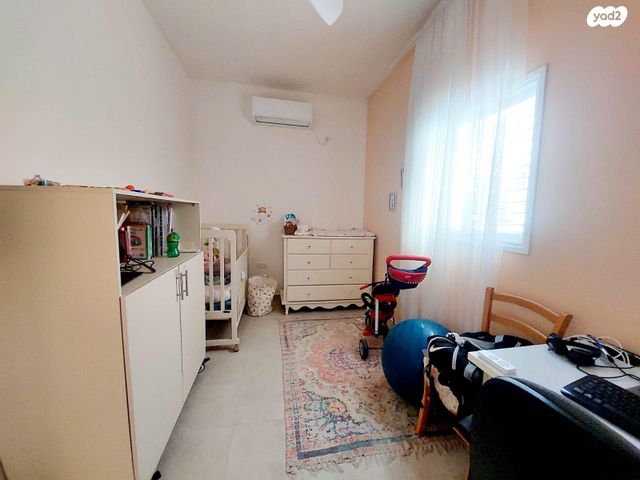 דירה, חומה ומגדל 27, מרכז, קרית עבודה, חולון