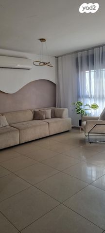 אהבת ישראל 23