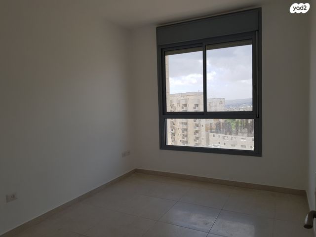 דירה, צביה ויצחק 20, גילה, ירושלים