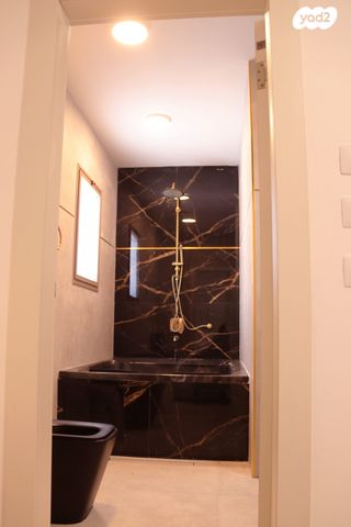 דו משפחתי, מבצע מכבי 2, טבריה המושבה, טבריה