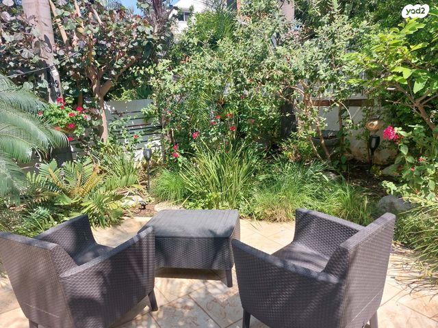 דו משפחתי, שחף 29, רמות מנחם, הוד השרון