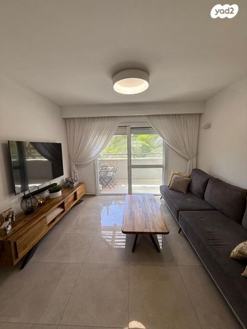 עמק החולה 62